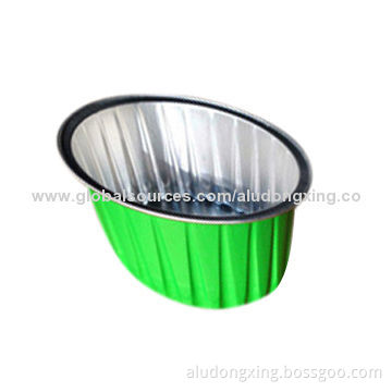 Aluminum foil container with color-coated